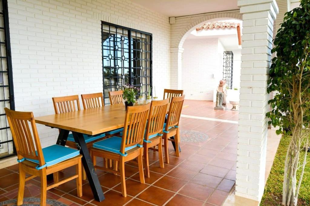 Spectacular Villa in Benalmádena