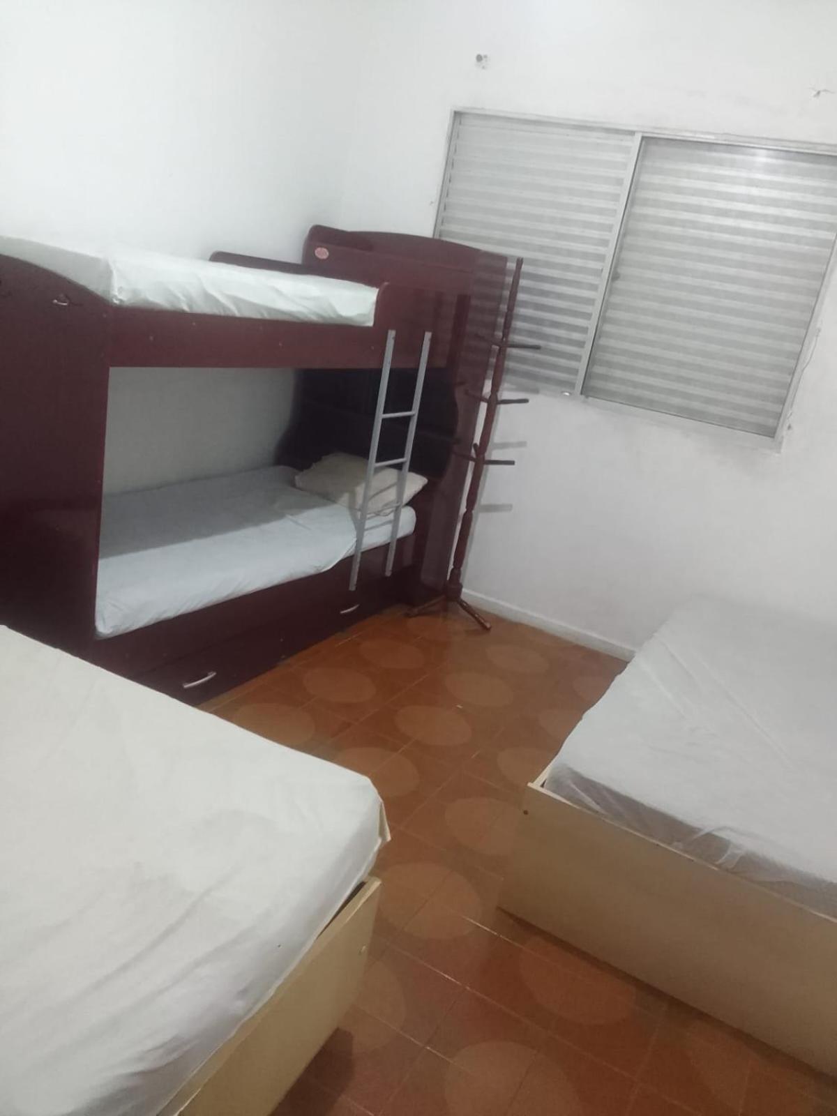 PRAIA GRANDE - OCIAN APTO TEMPORADA