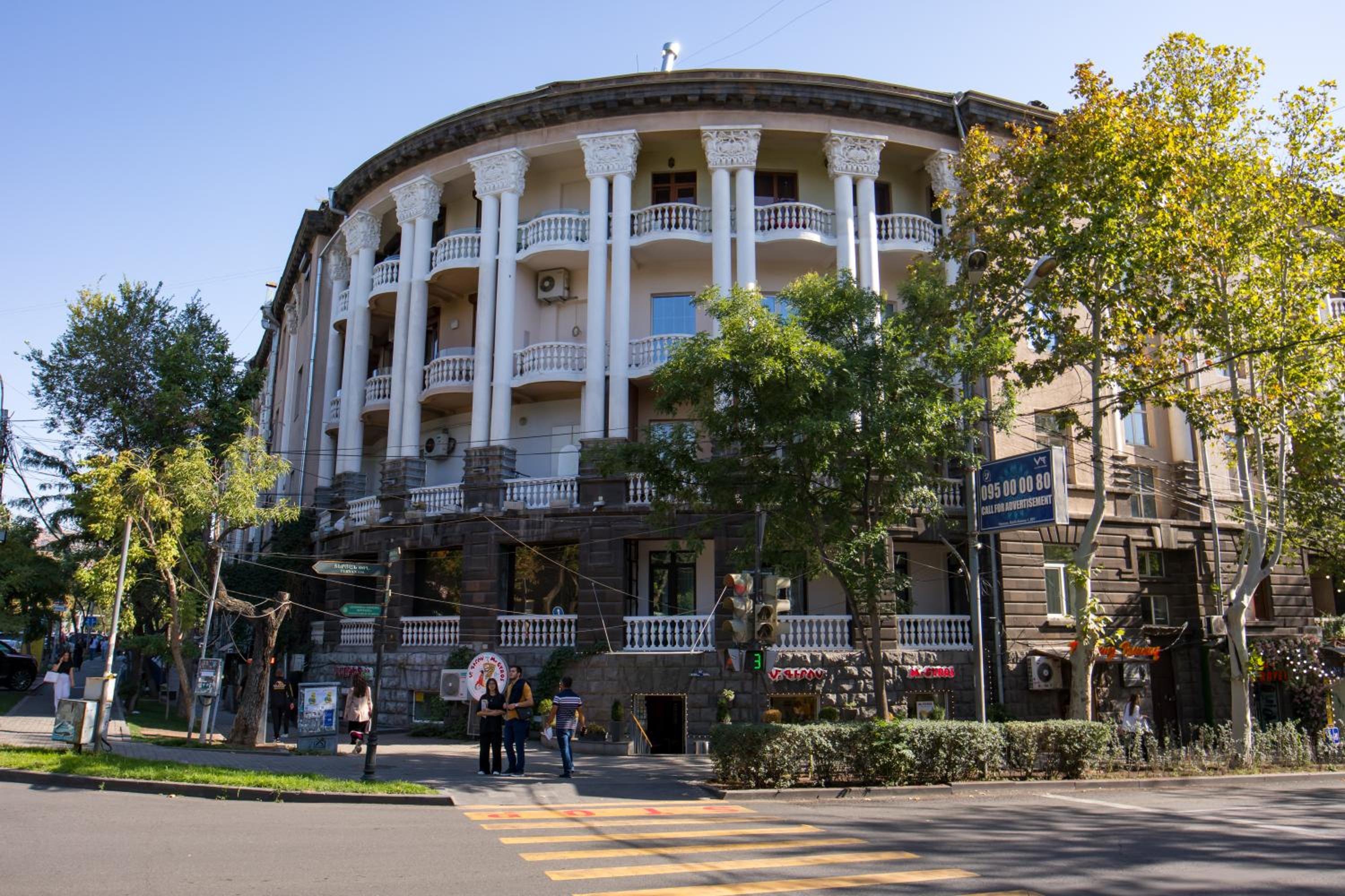 hotelise l Moxie Apartment