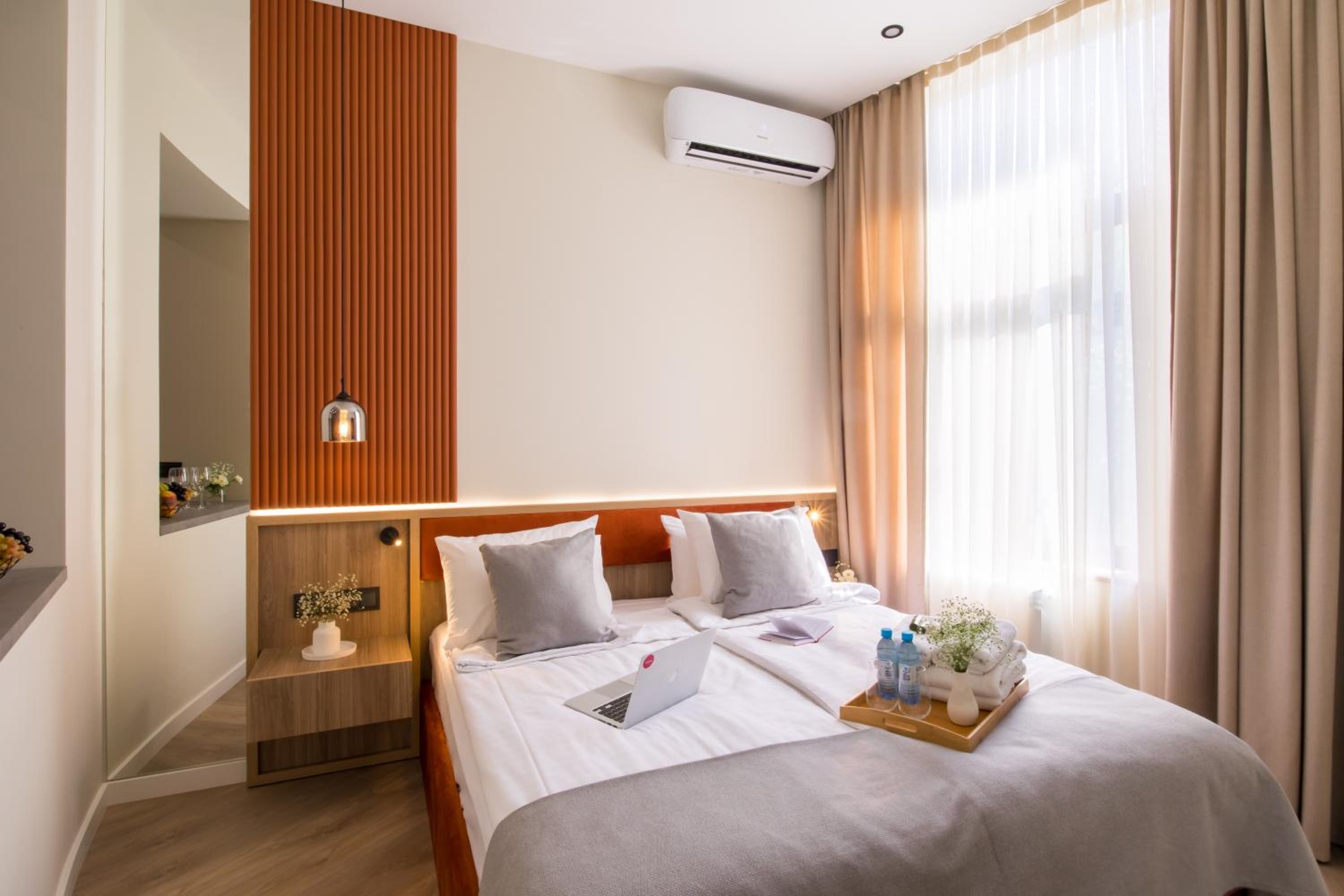 hotelise l Moxie Apartment