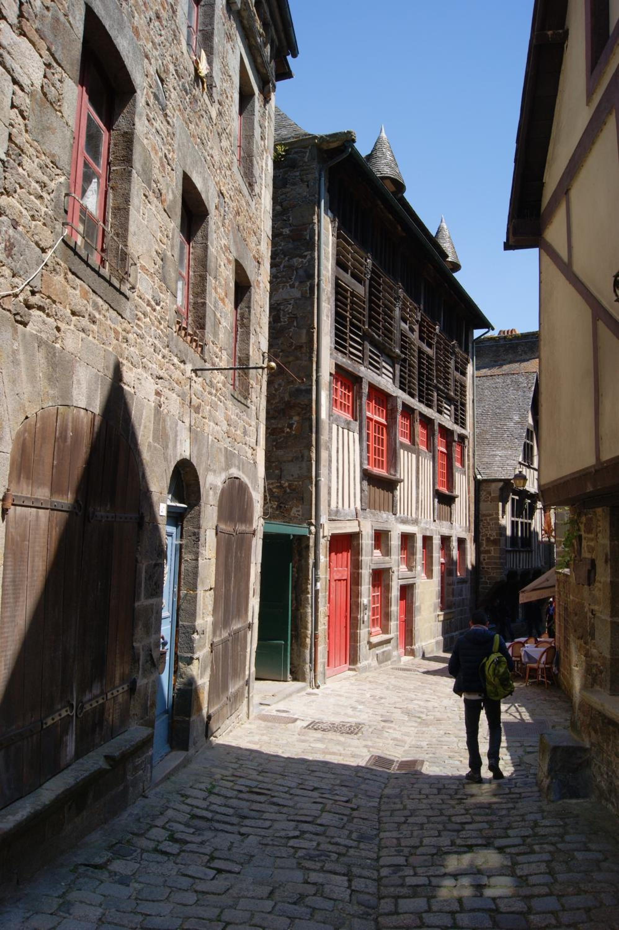 Photo 10
