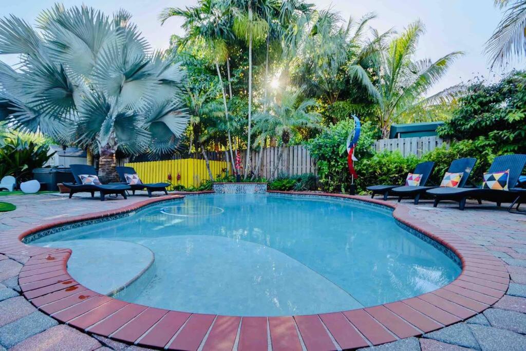 Hotel Sexy Grand Studio suite with pool view /hot tub - Image 1