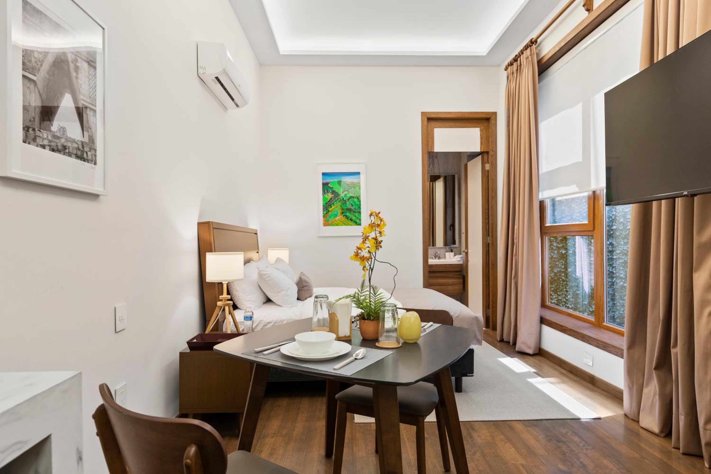 hotel room