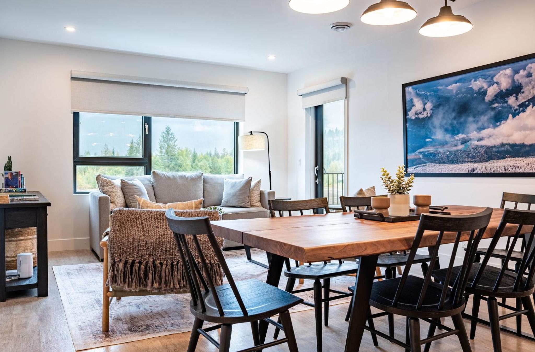 Farwell's Spike by Revelstoke Vacations