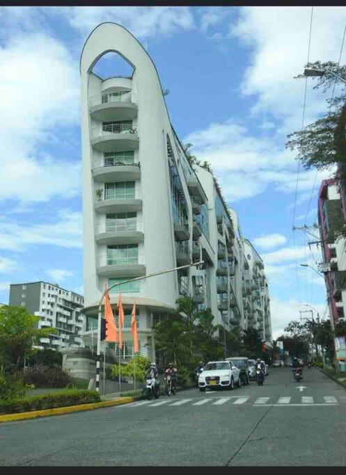 Apto hito 6piso Armenia amoblado