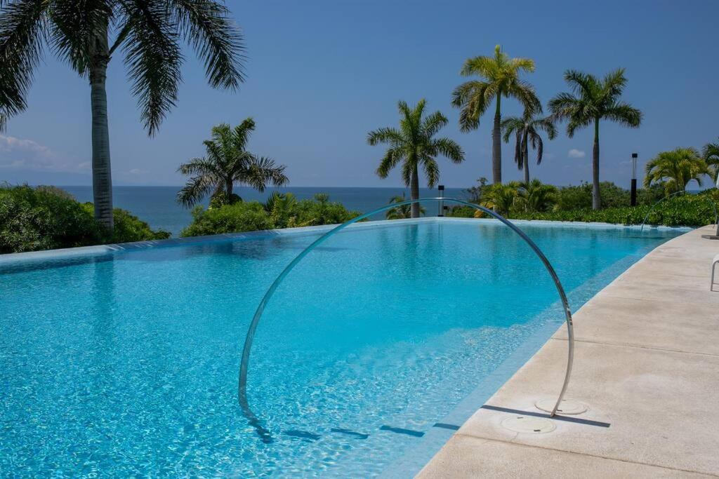 Luxurious Private Beach Getaway