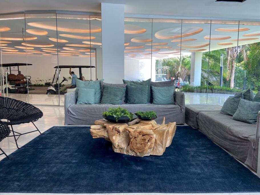 Luxurious Private Beach Getaway