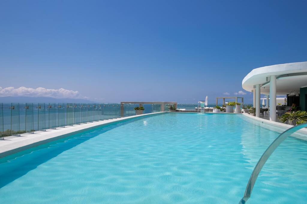 Luxurious Private Beach Getaway