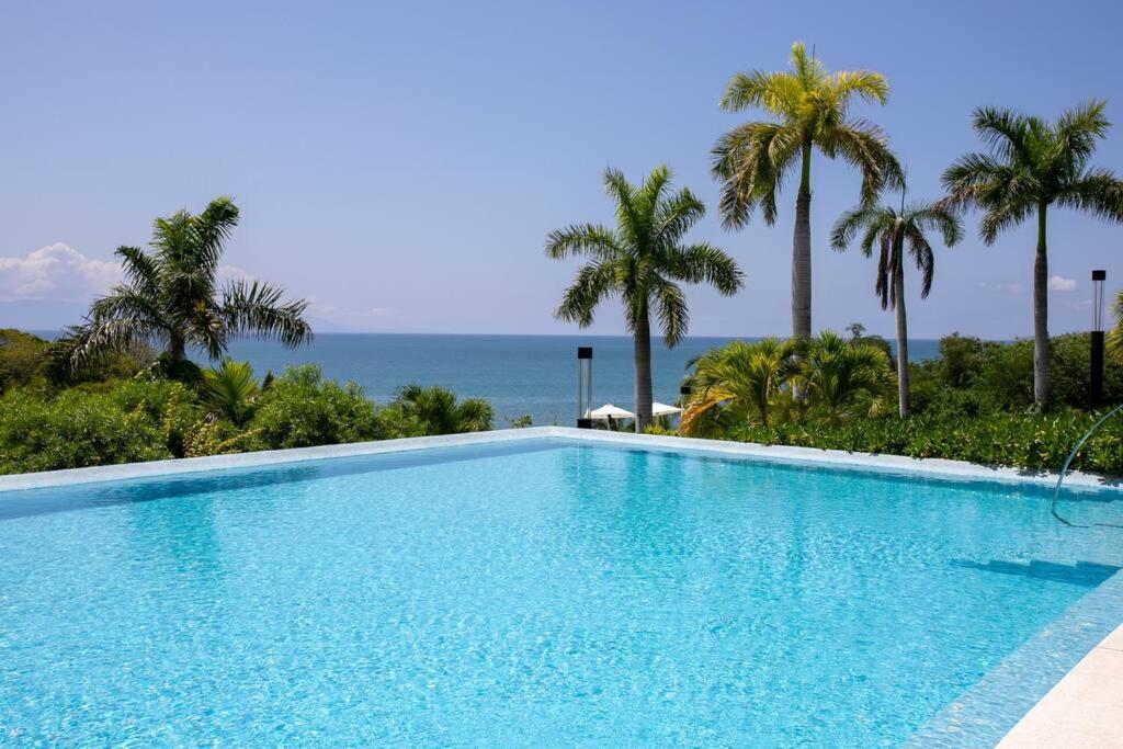 Luxurious Private Beach Getaway