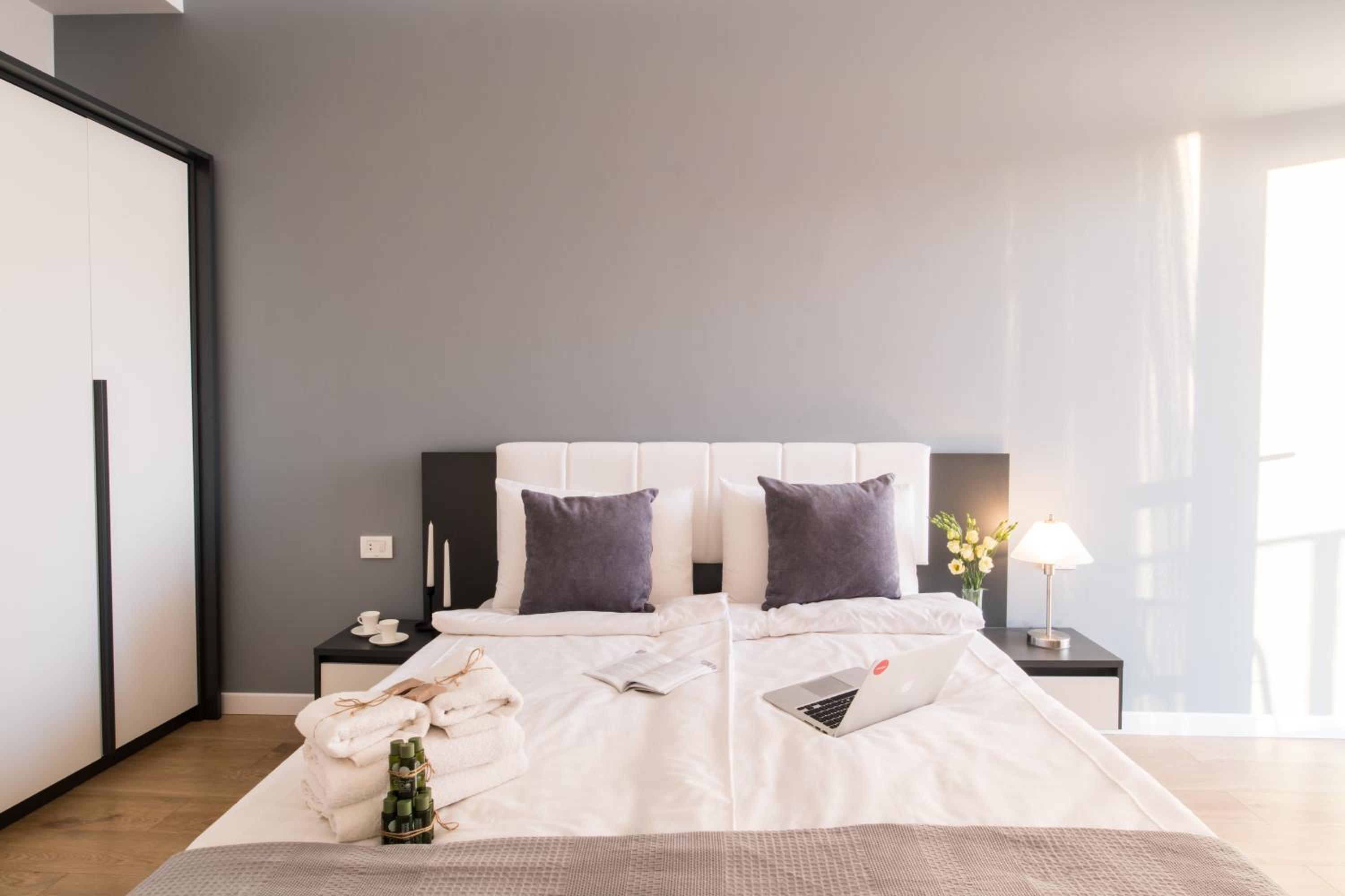 hotelise l Panorama Apartment