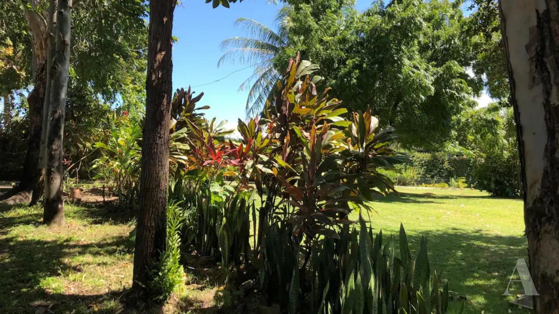 Casa 2 quartos 6 pessoas perto da praia Guarajuba - BA GJB02