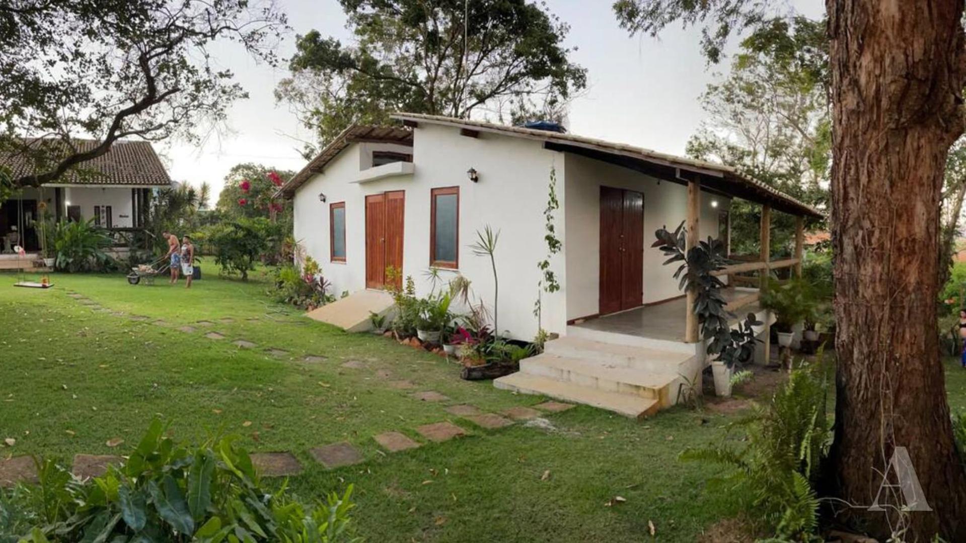 Casa 2 quartos 6 pessoas perto da praia Guarajuba - BA GJB02