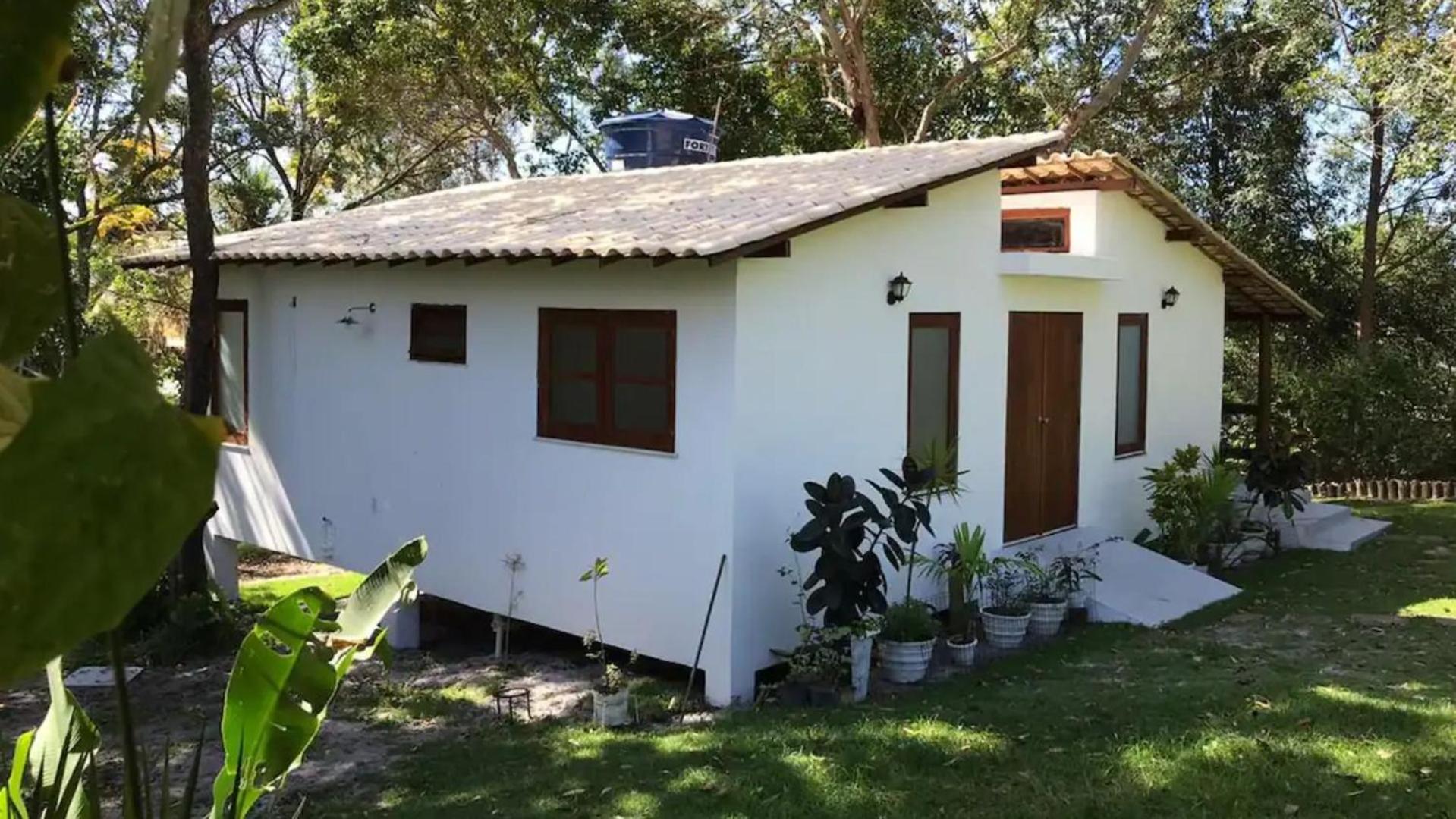 Casa 2 quartos 6 pessoas perto da praia Guarajuba - BA GJB02