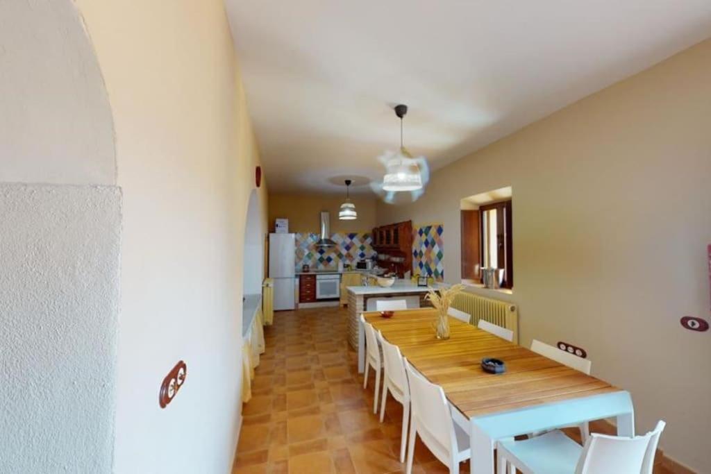 Casa con encanto, gran capacidad alojamiento-24 personas view 3