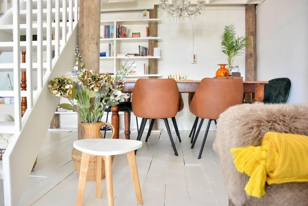 Sfeervol loft in Koudum view 5