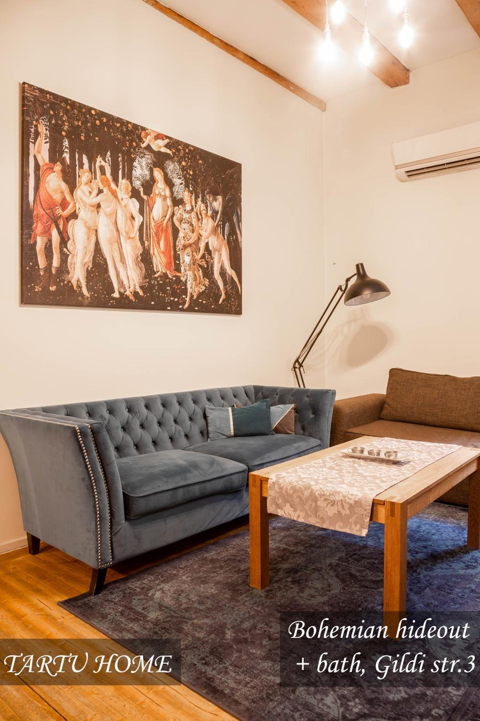 Hotel Bohemian Hideout, Old Town, Tartu Home - Image 1