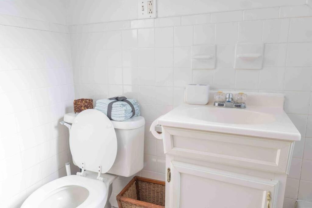 Spacious Oasis - Hoboken California King Bed! view 3