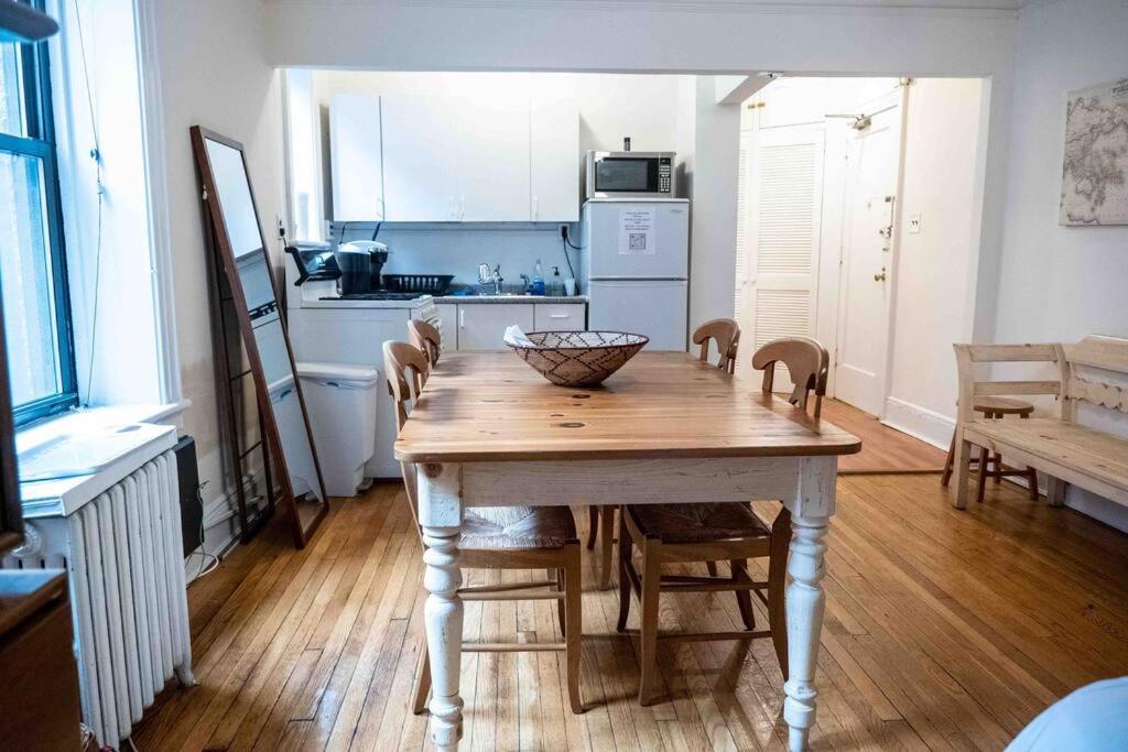 Cozy apartment in beautiful midtown Hoboken view 4