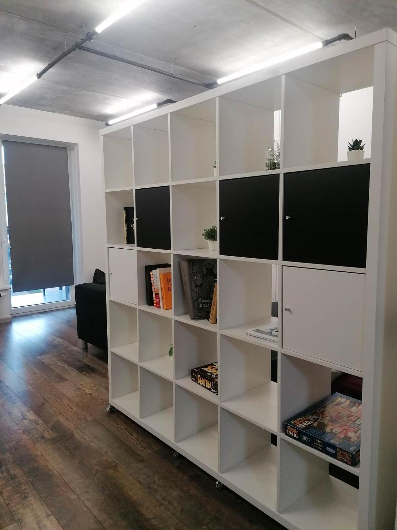 Erdvi studija Spacious studio apartment Self check in view 4