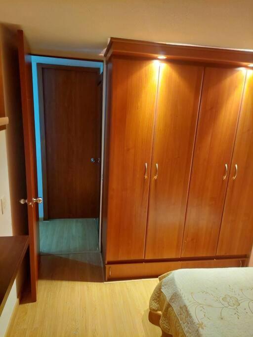 Encantador apto con piscina y parking en calasanz