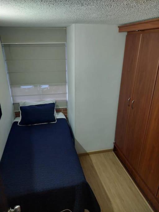 Encantador apto con piscina y parking en calasanz