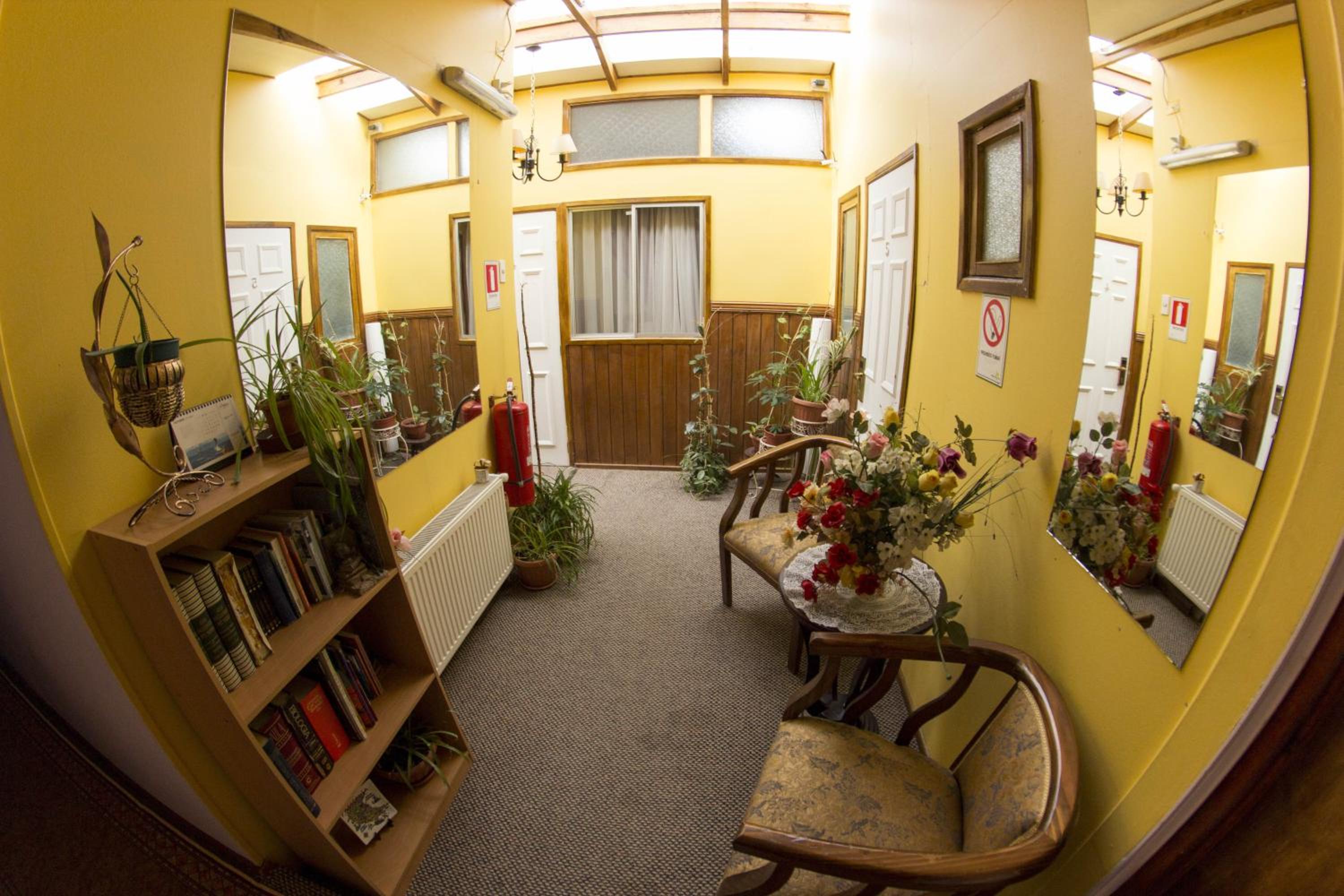 Hostal Cordillera