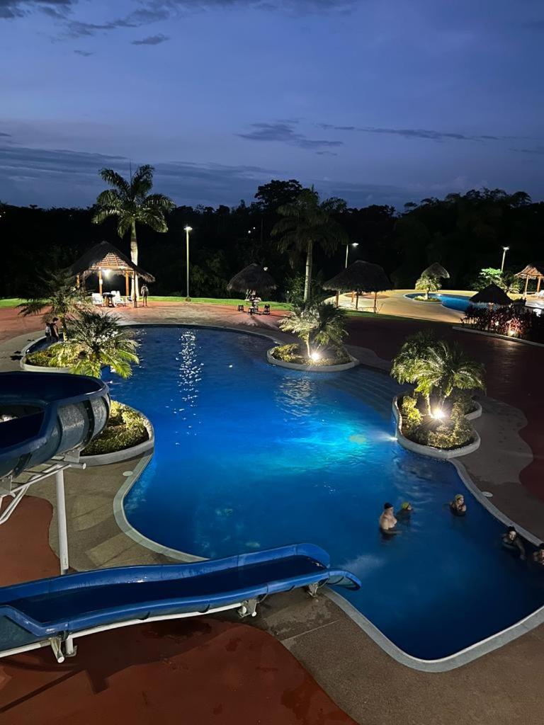 Casa vacacional en Pedro Vicente Maldonado