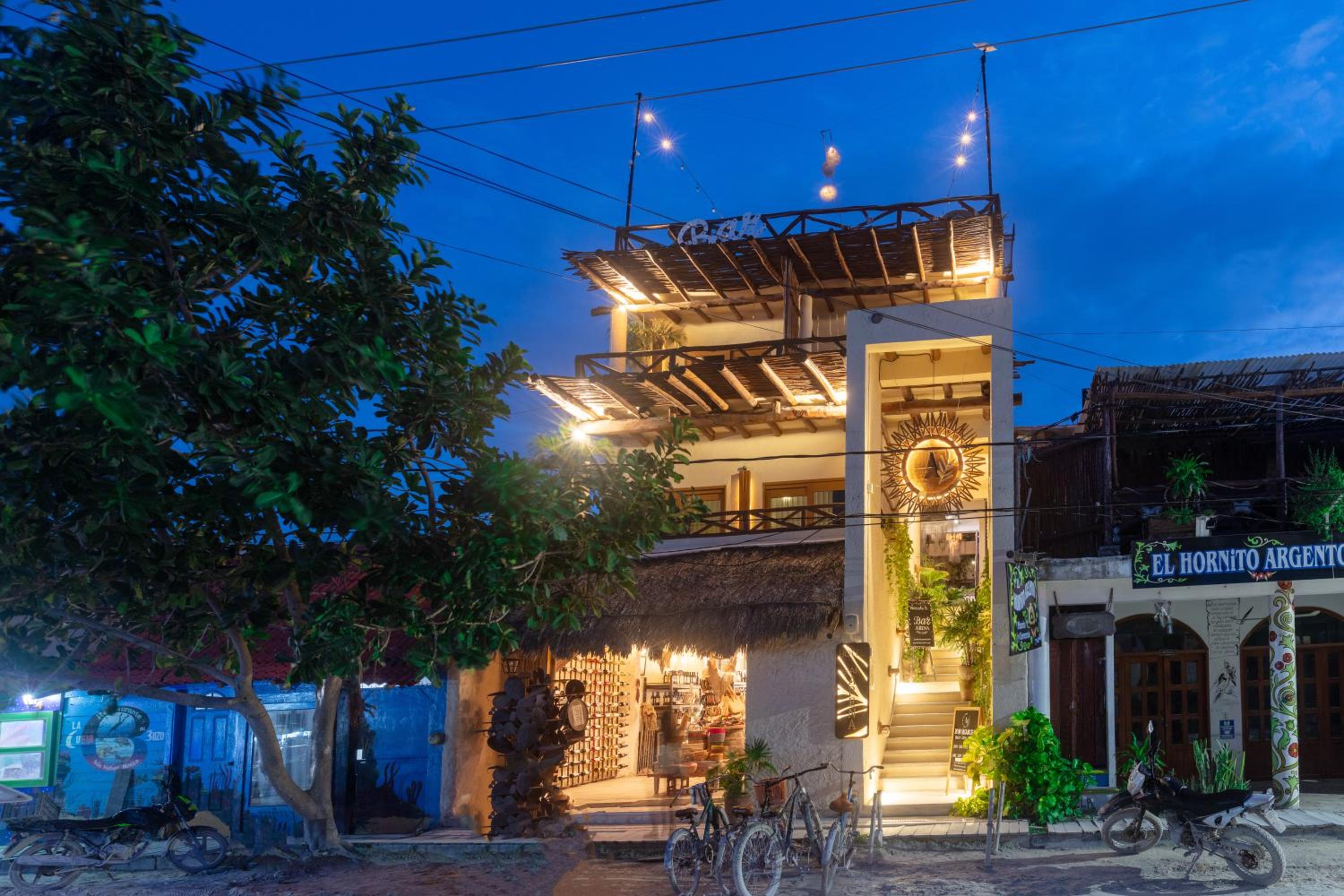 Hotel Arena - Image 1