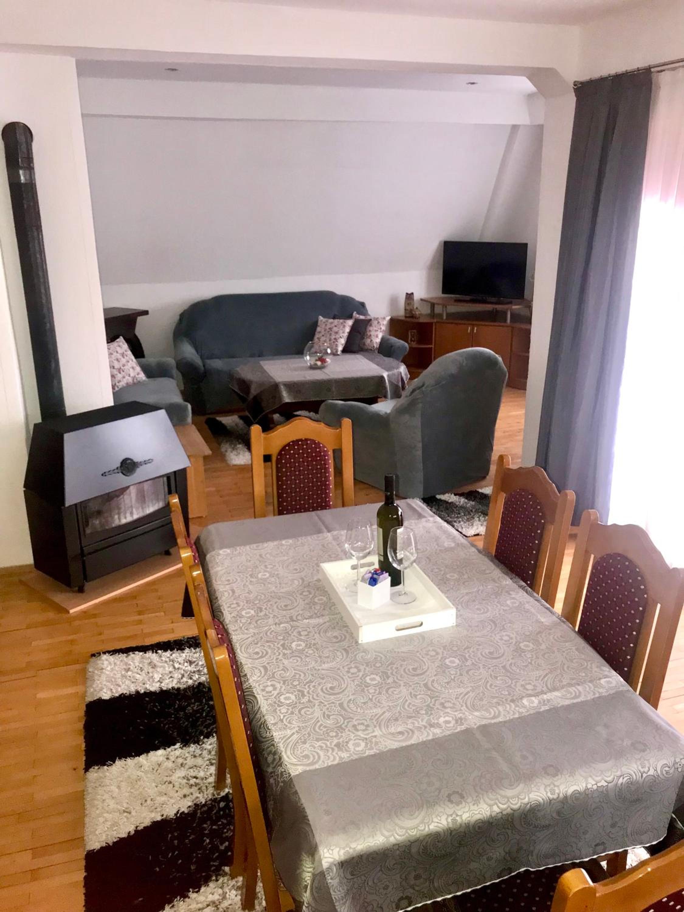 Pet Apartment view 4