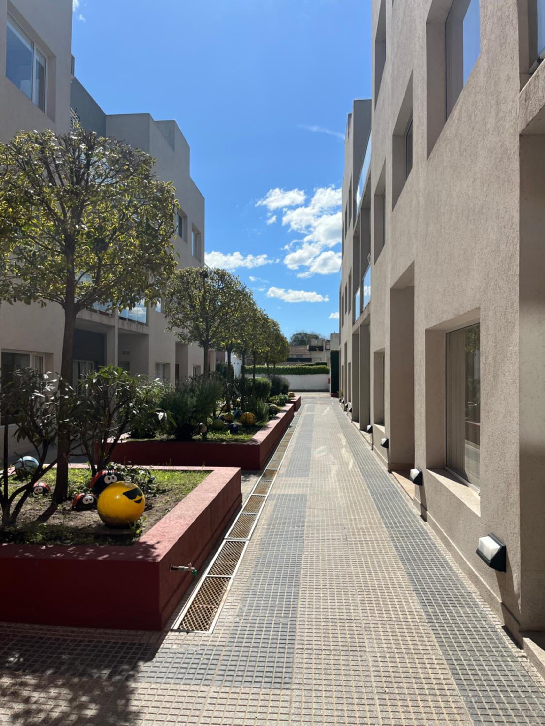 JUNCAL I