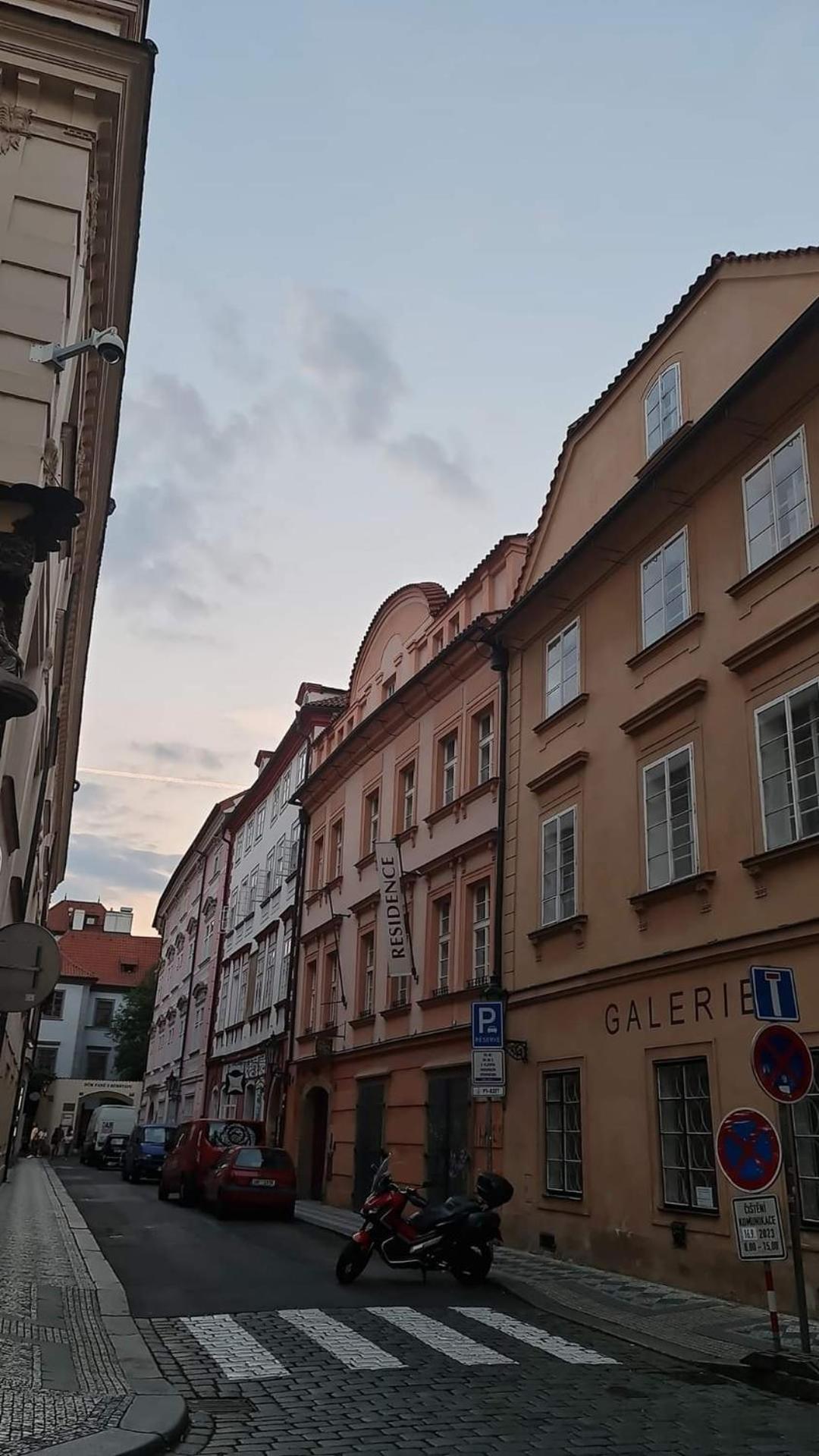 Laxmi Happy Home in historical Prague