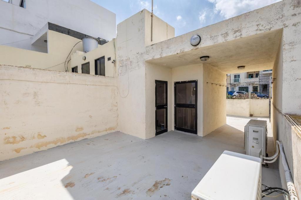 Lovely Seaview apt at St Paul's Bay, photo 5