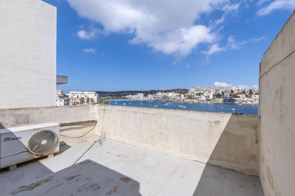 Lovely Seaview apt at St Paul's Bay, photo 11