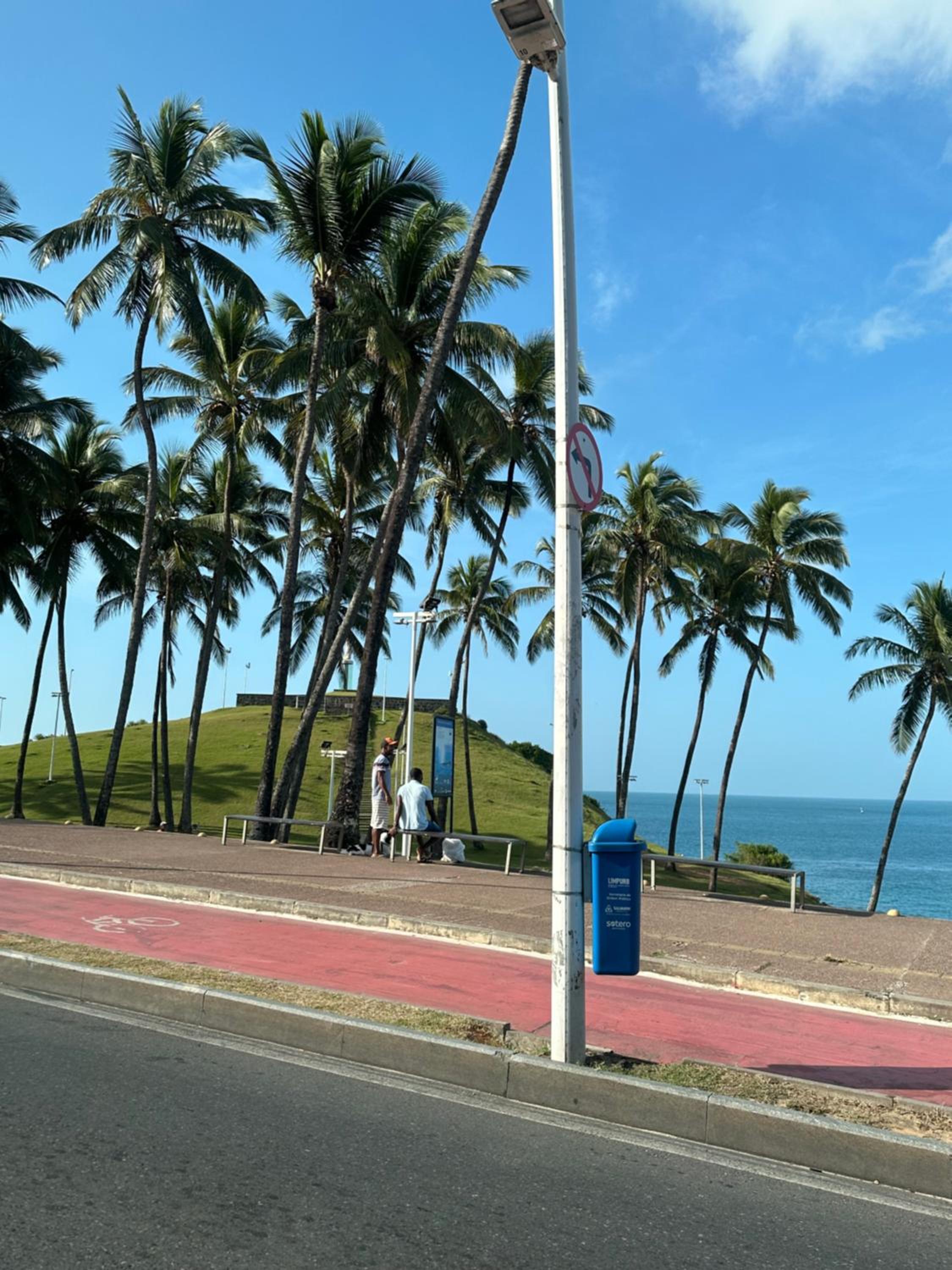 Kitnet 6 pessoas na Barra
