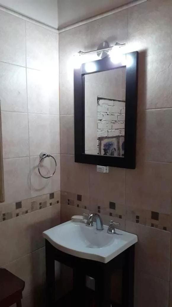 Casa Quinta con Pileta en mercedes. 6 personas