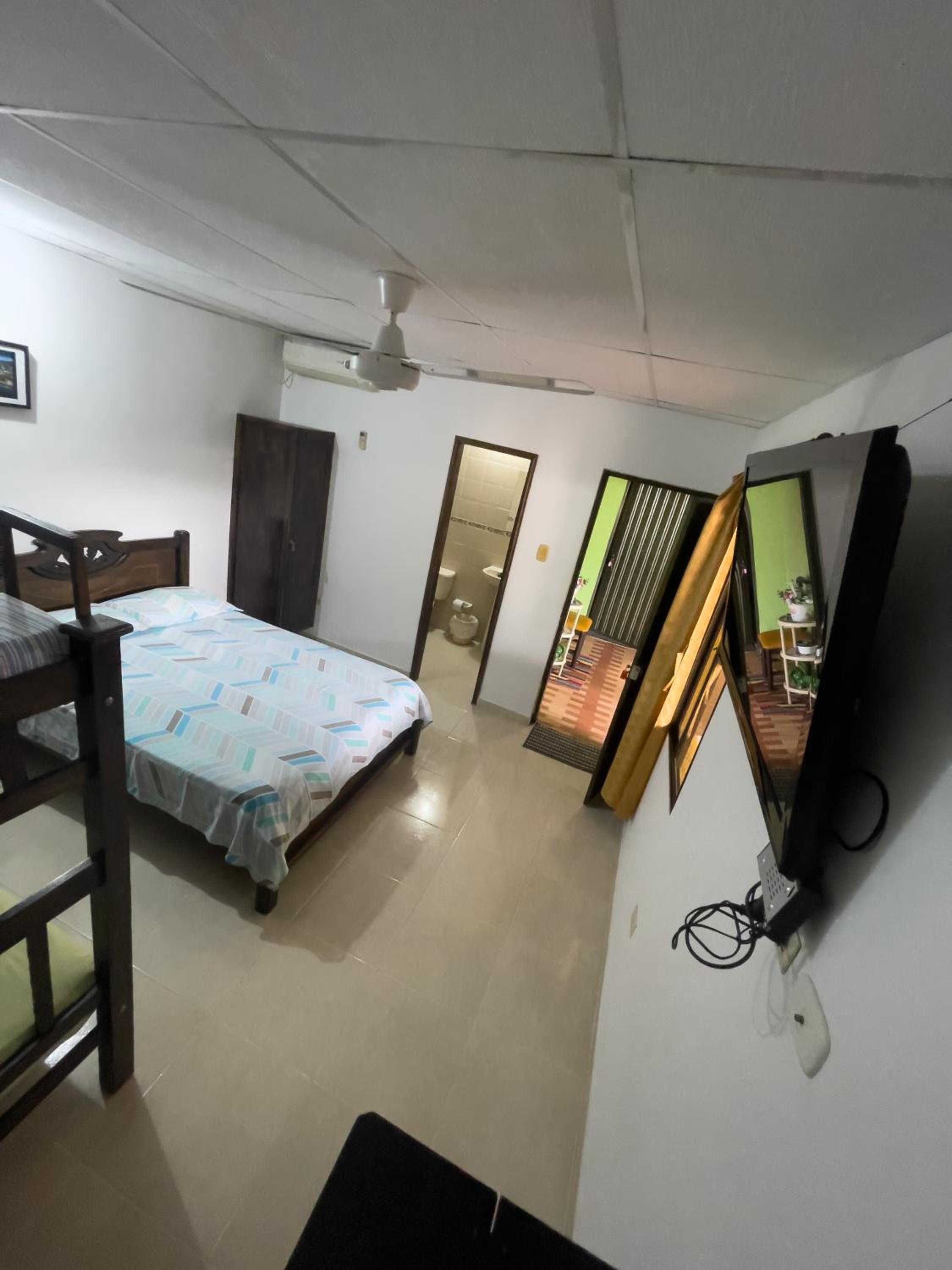 HOSTAL ATITLAN
