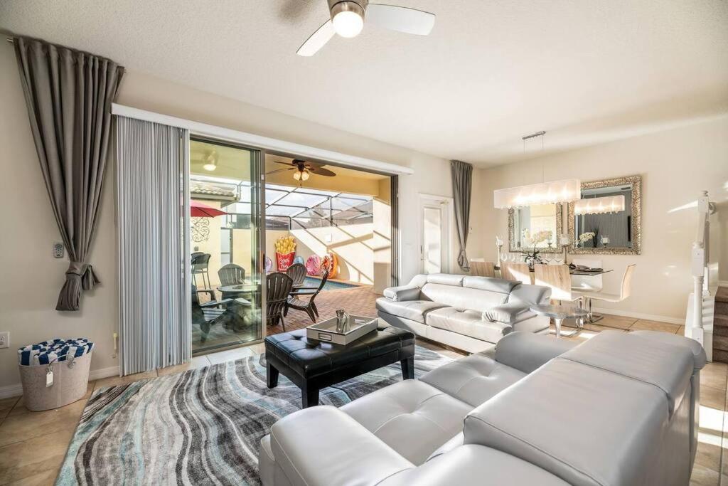 Sweet Retreat - Free Pool Heat & Bbq view 4