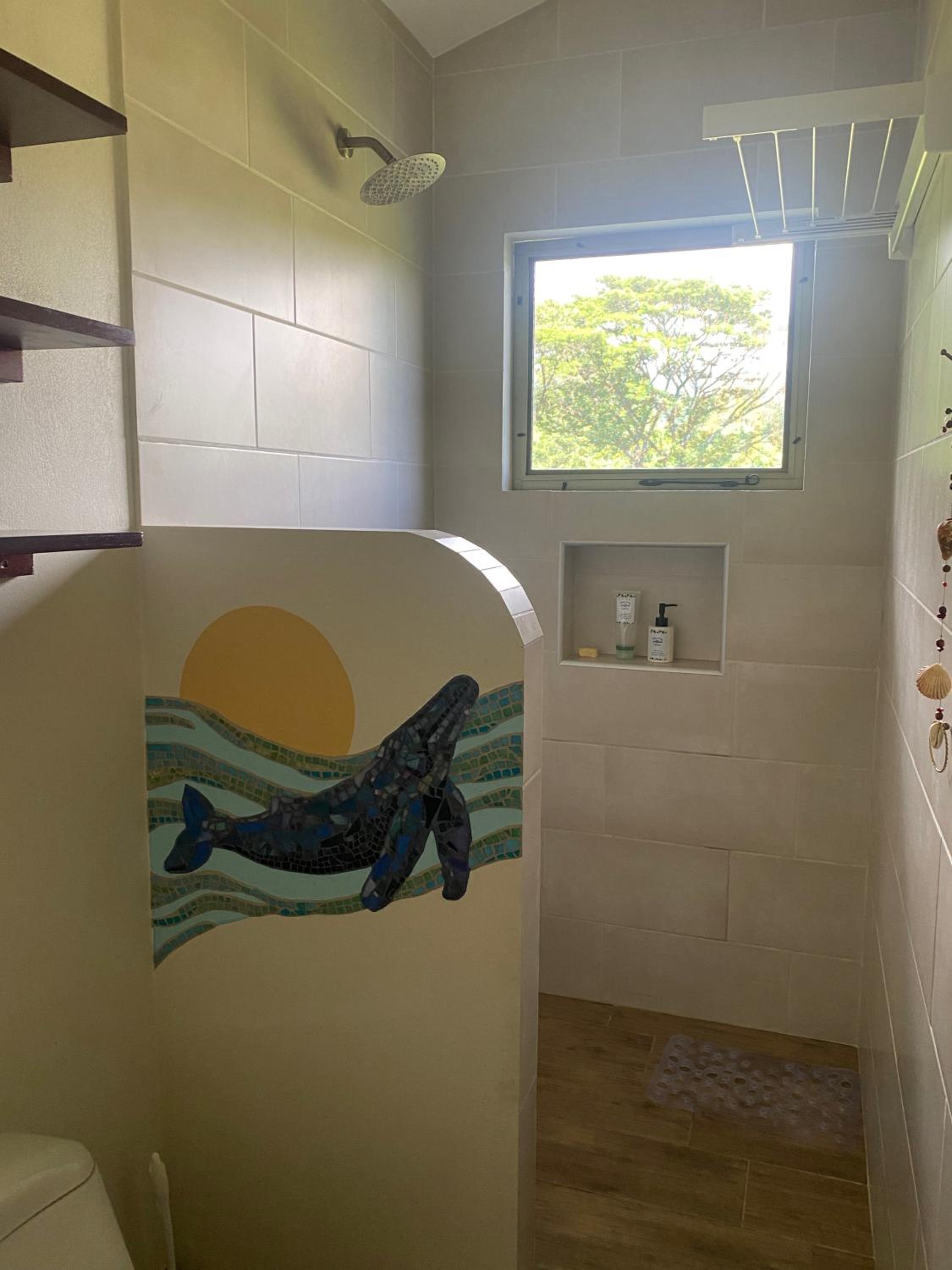 Apartamento con Terraza y Vista al Jardín