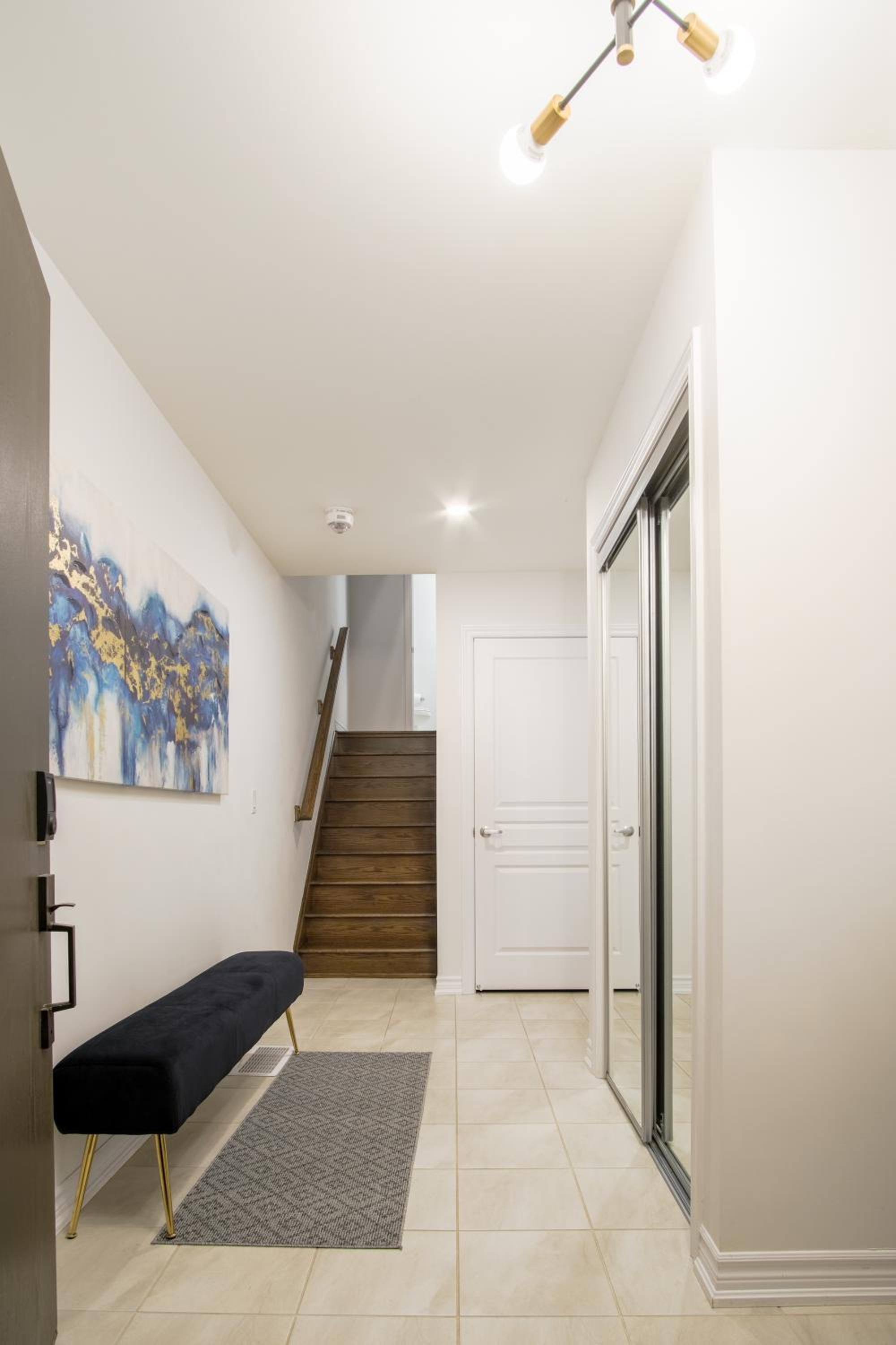 Modern Executive Townhome w/ Rooftop Hot Tub Oasis