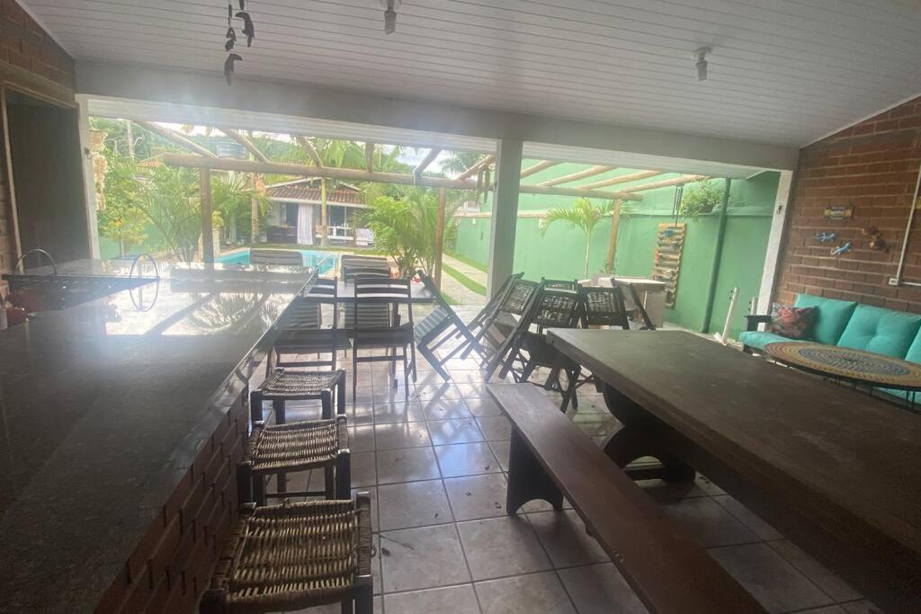 Chalé Flamingo com Piscina Casa inteira em Morretes