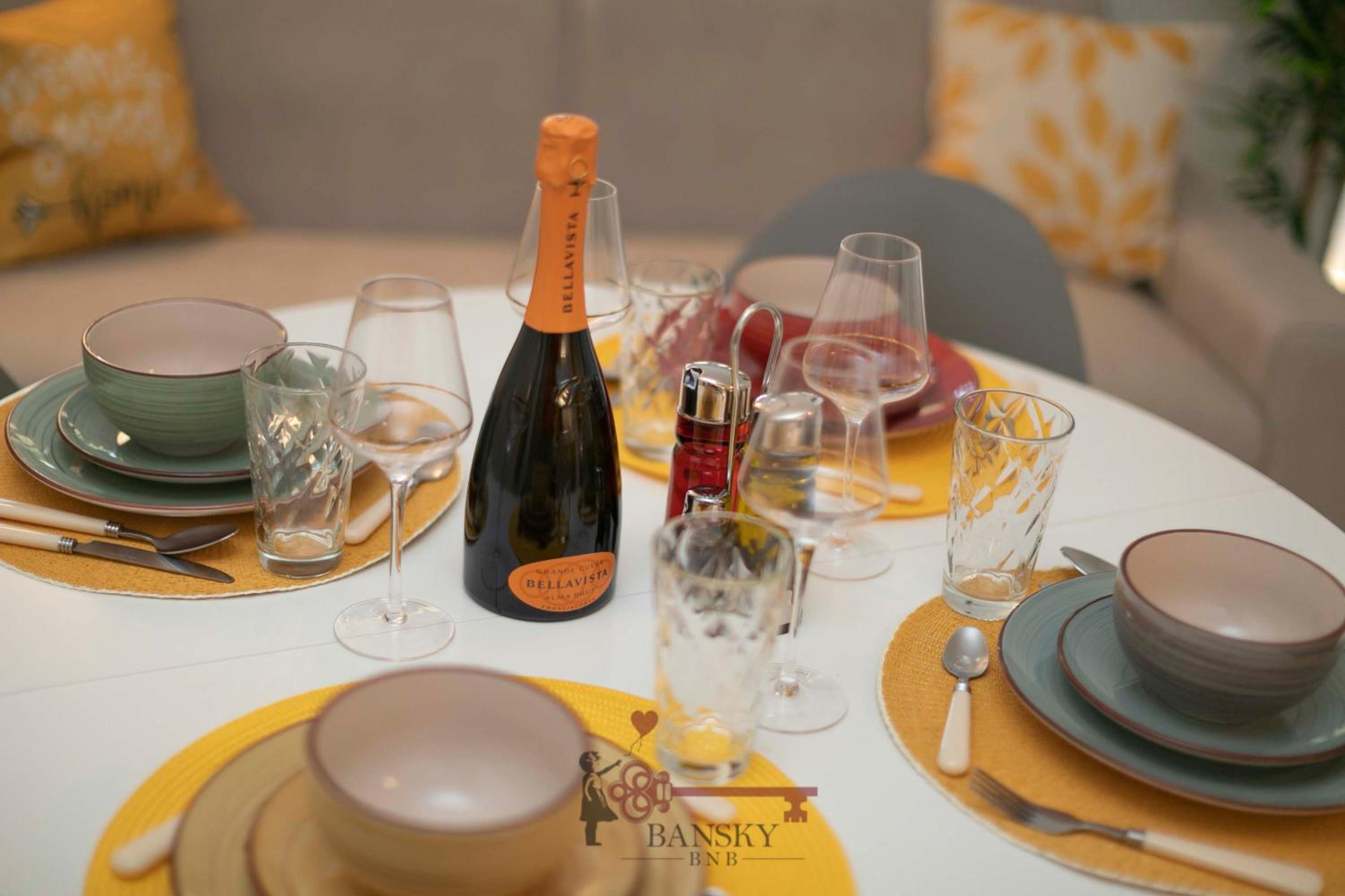 Soleil 5 Apt with Green Terrace in Lugano Center -By EasyLife Swiss