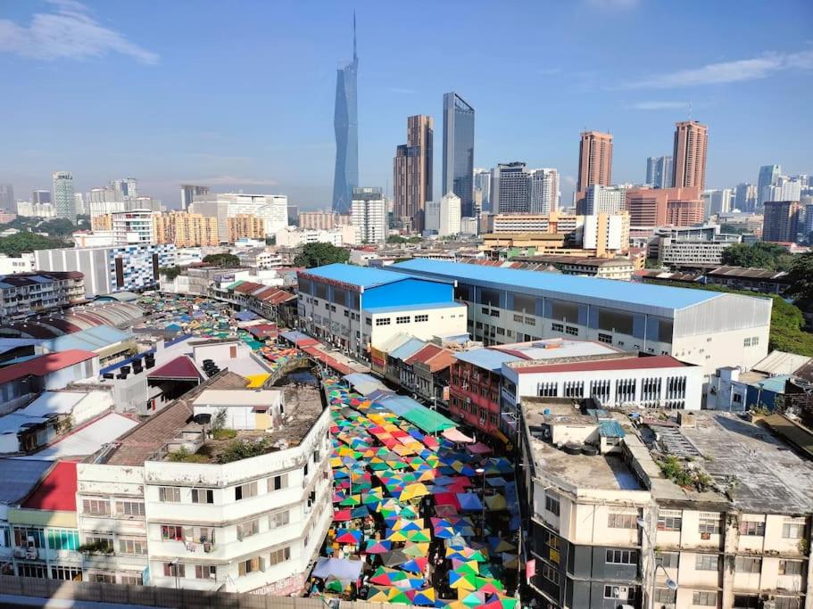 City-View Studio Retreat with Spectacular View TRX