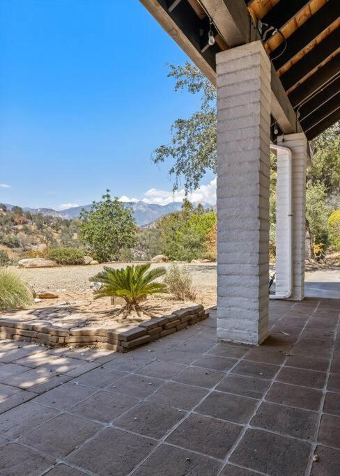 Scenic Spanish Rancho - Breathtaking Views view 4