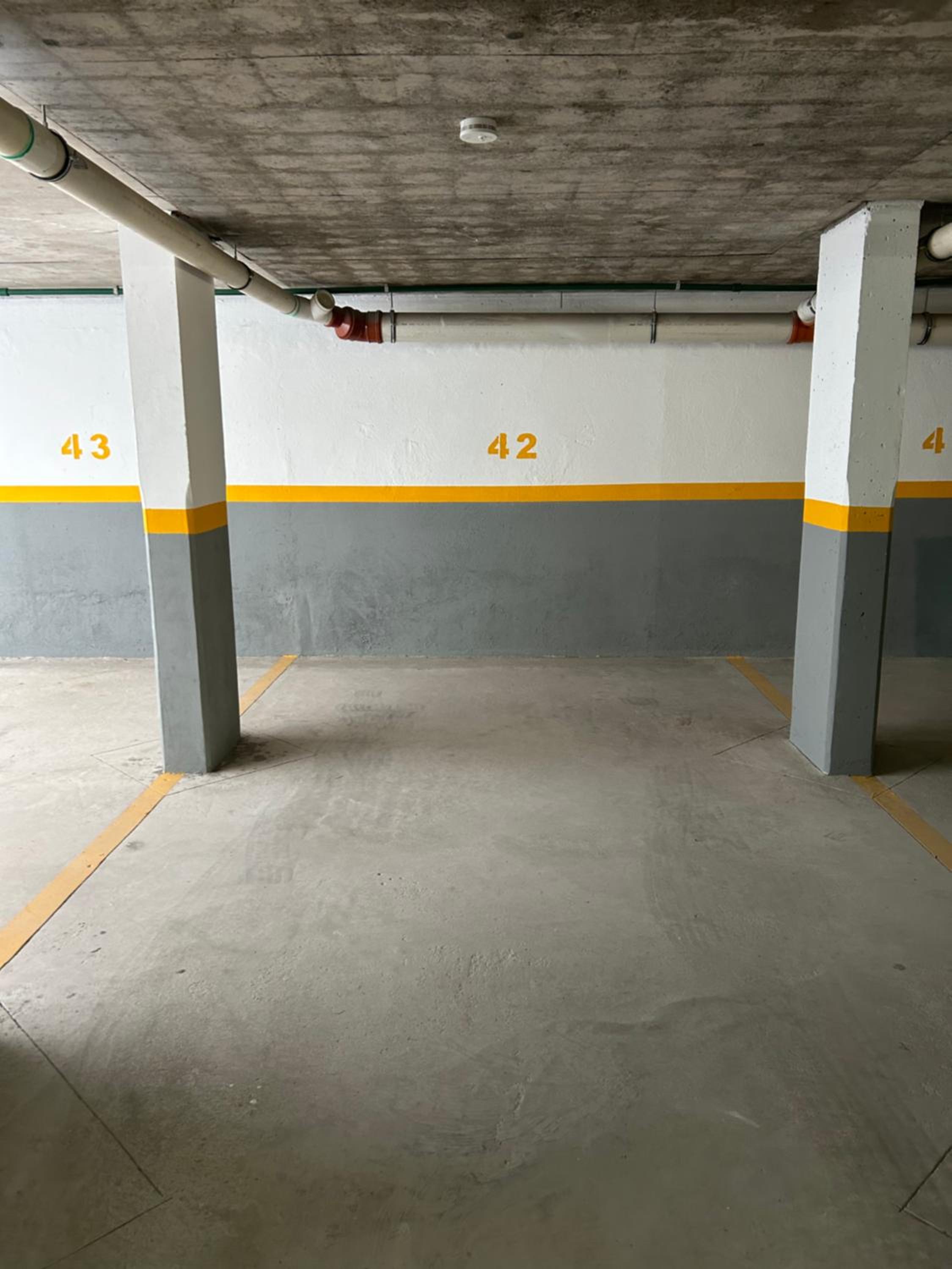 Apartamento céntrico con garage