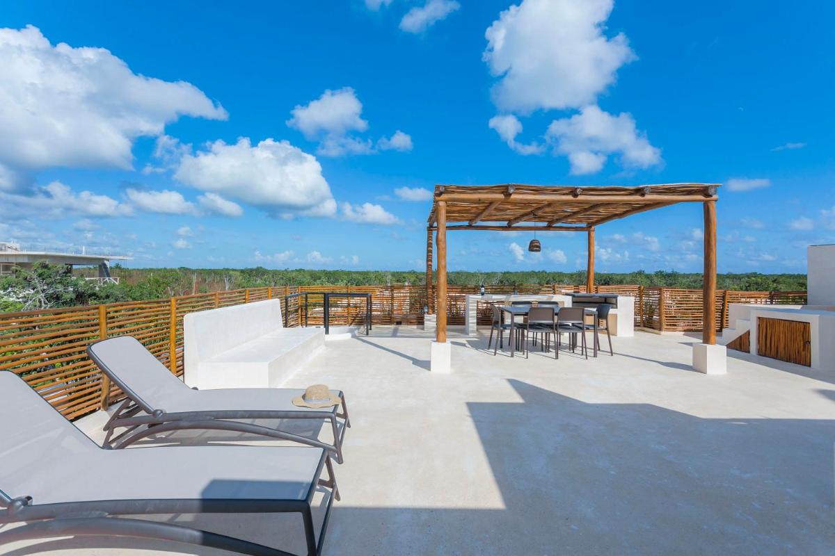 outdoor BBQ area