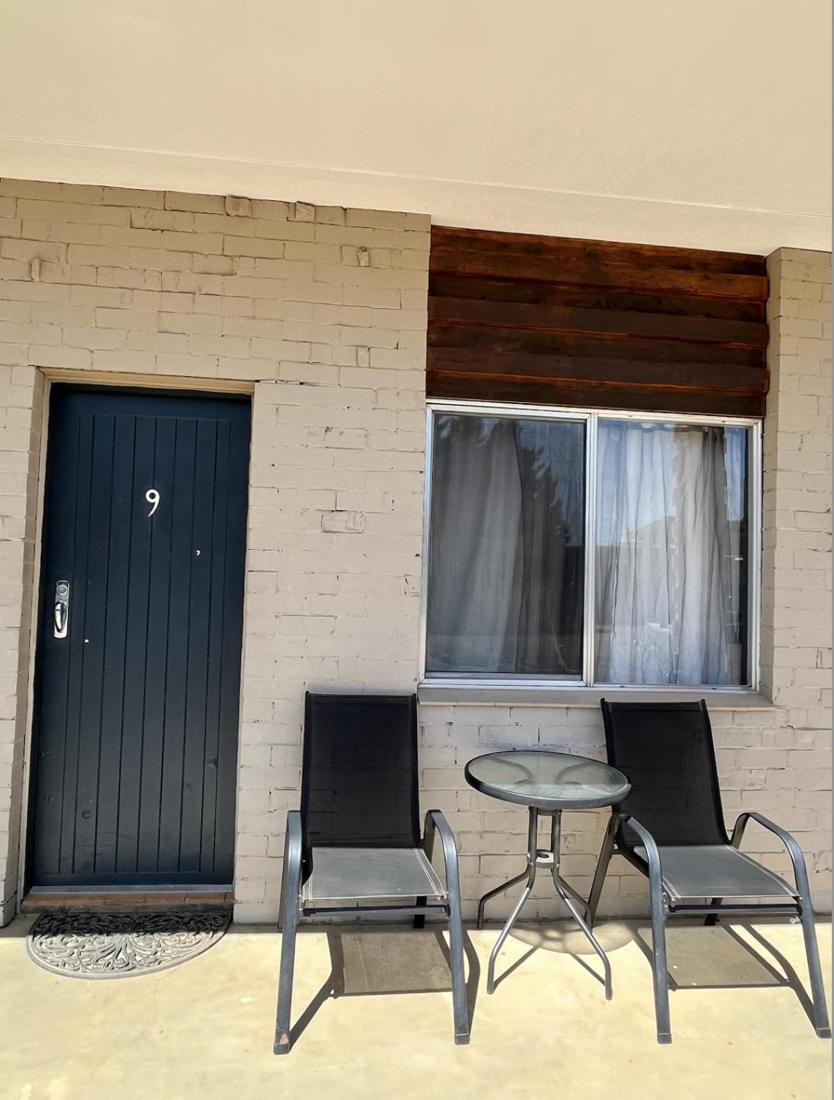 Hillston Motel