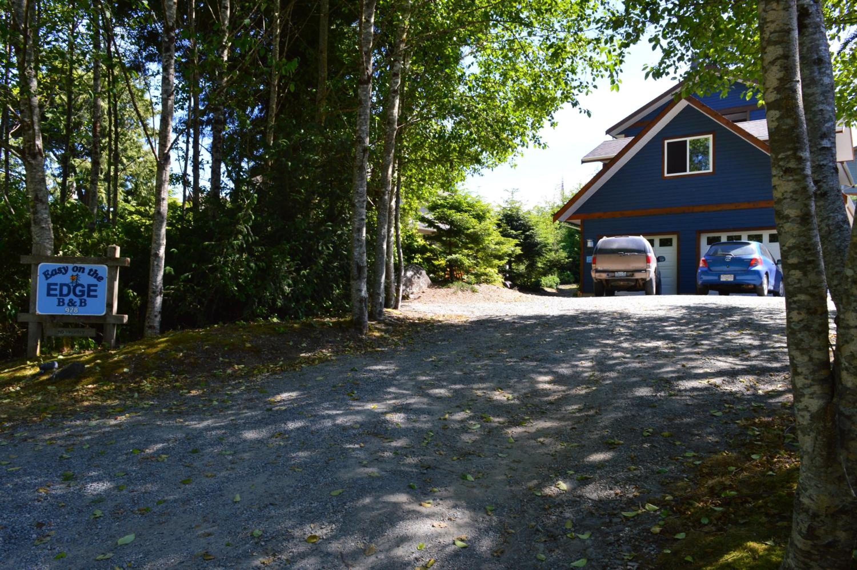 Easy on the Edge - Image 2