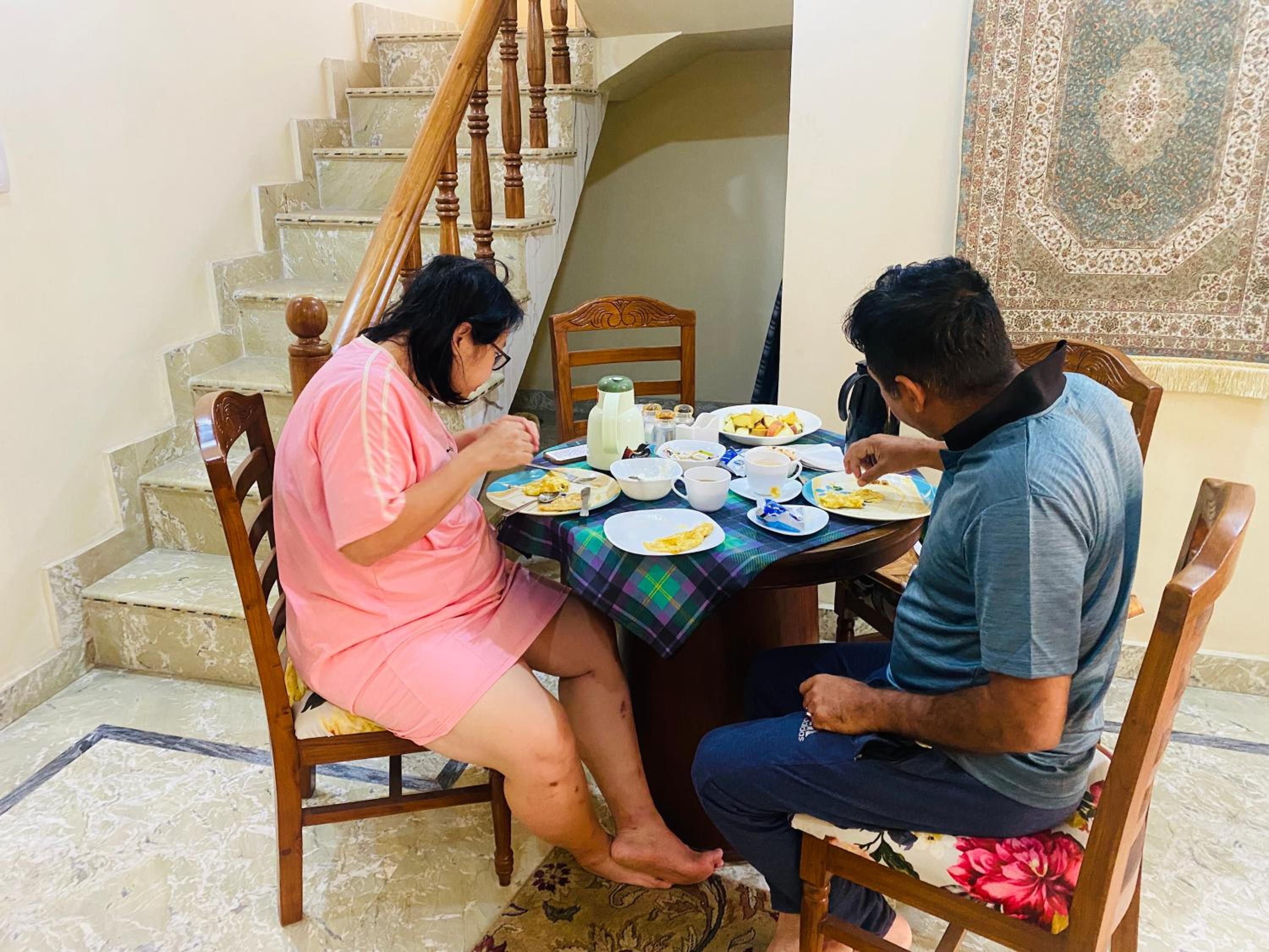 dining