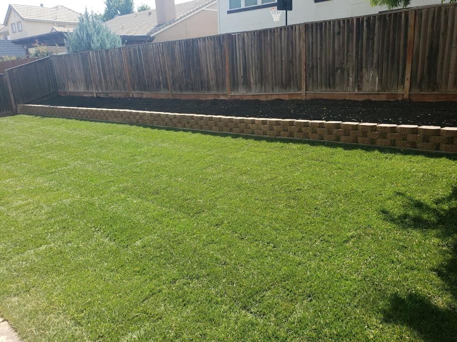 GREAT VACATION HOME IN TRACY view 4