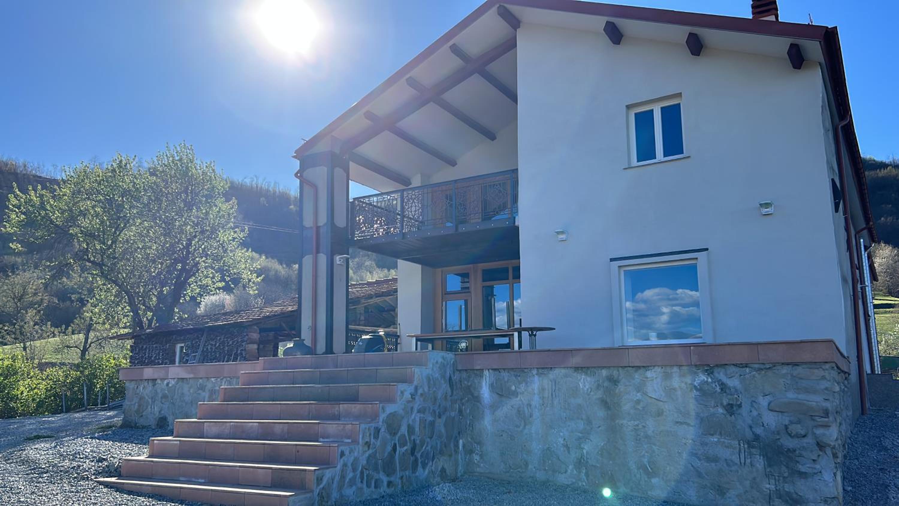 PRIVATE VILLA - TENNISCOURT in the moutains 19 GUESTS Cairo Montenotte VILLAITALY EU